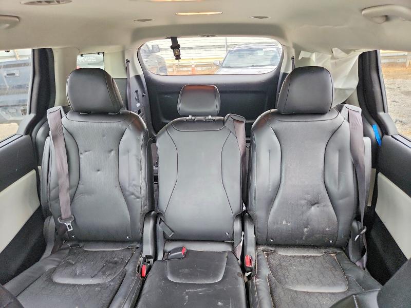Photo 10 from auction – 2023 KIA CARNIVAL with VIN KNDNC5H30P6261371