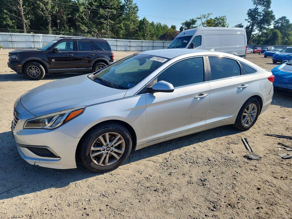 HYUNDAI SONATA 2016 with VIN 5NPE24AF3GH292475 - Photo from auction