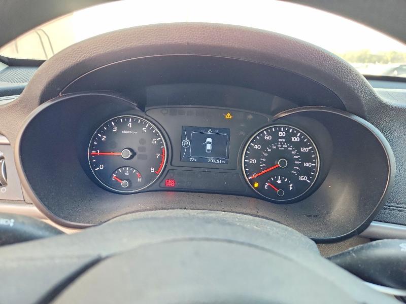 Photo 9 from auction – 2016 KIA OPTIMA with VIN 5XXGT4L34GG019551