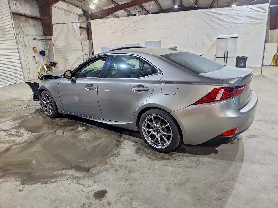 Photo 2 from auction – 2014 LEXUS IS with VIN JTHCF1D28E5002486
