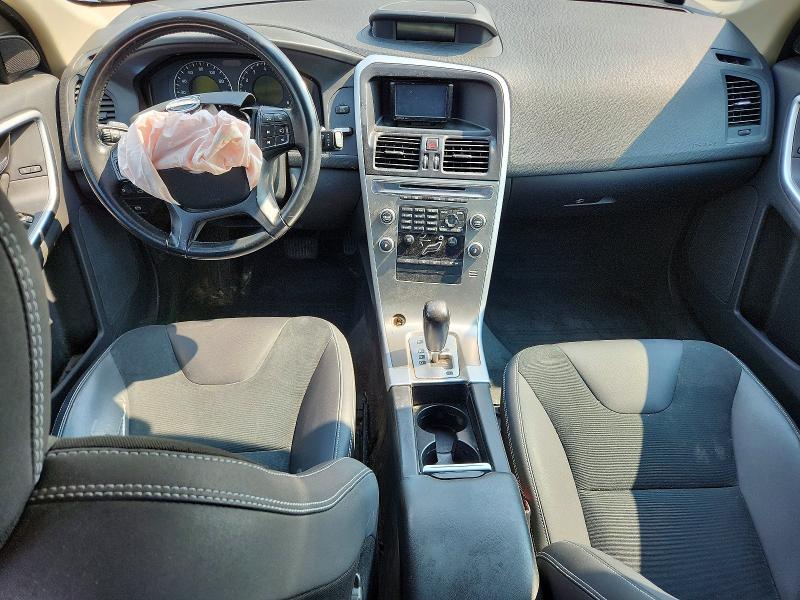 Photo 8 from auction – 2011 VOLVO XC60 with VIN YV4952DL2B2142699