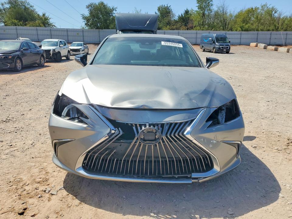 Photo 5 from auction – 2019 LEXUS ES with VIN 58ABZ1B10KU026205