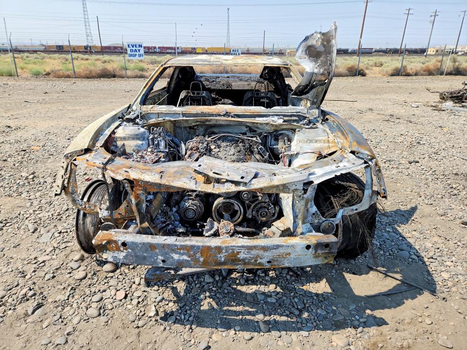 Photo 5 from auction – 2015 CHEVROLET CAMARO with VIN 2G1FG1EW7F9272819