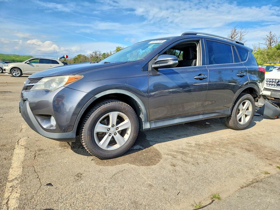 TOYOTA RAV4 2013 with VIN 2T3RFREV0DW059596 - Photo from auction