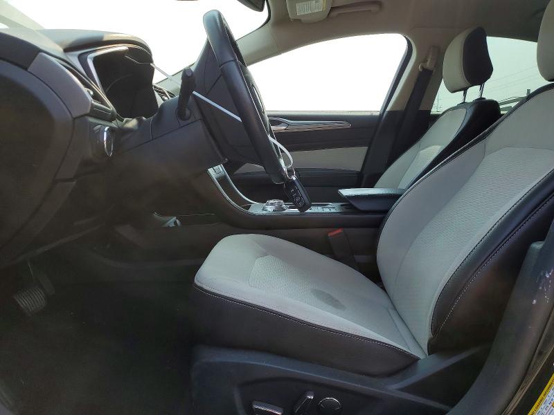 Photo 7 from auction – 2020 FORD FUSION with VIN 3FA6P0HD1LR113978