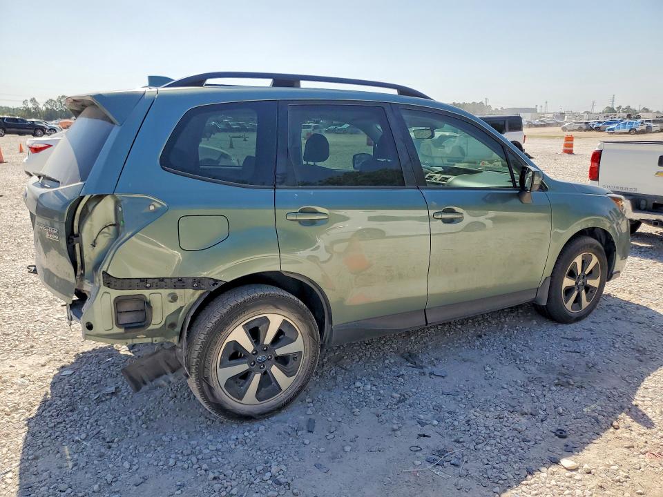 Photo 3 from auction – 2017 SUBARU FORESTER with VIN JF2SJAGC1HH460830