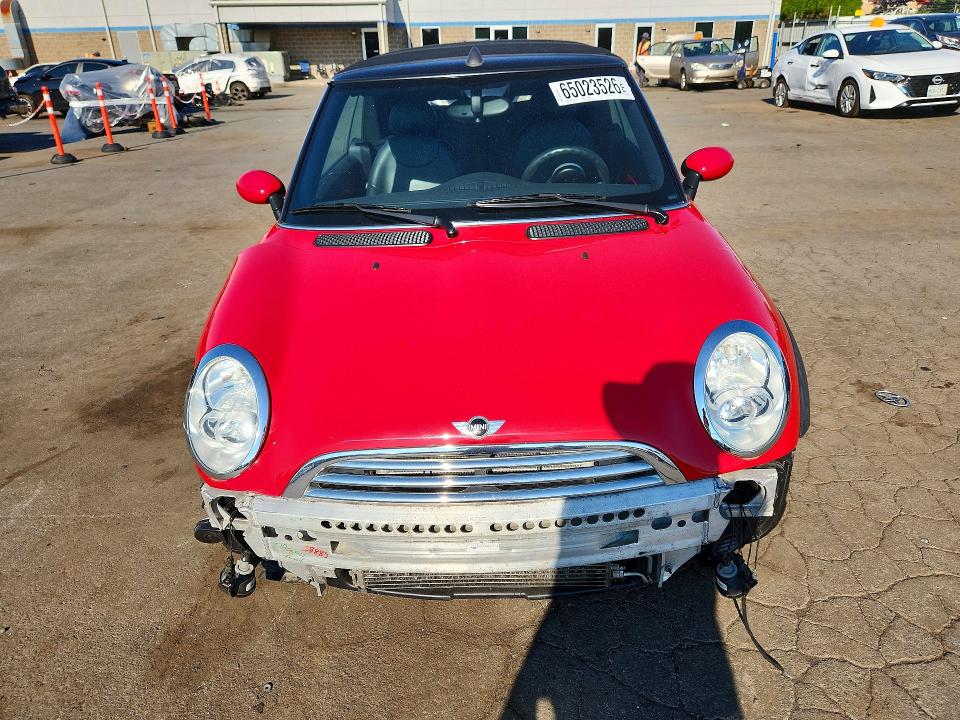 Photo 5 from auction – 2007 MINI COOPER with VIN WMWRF33547TG16906