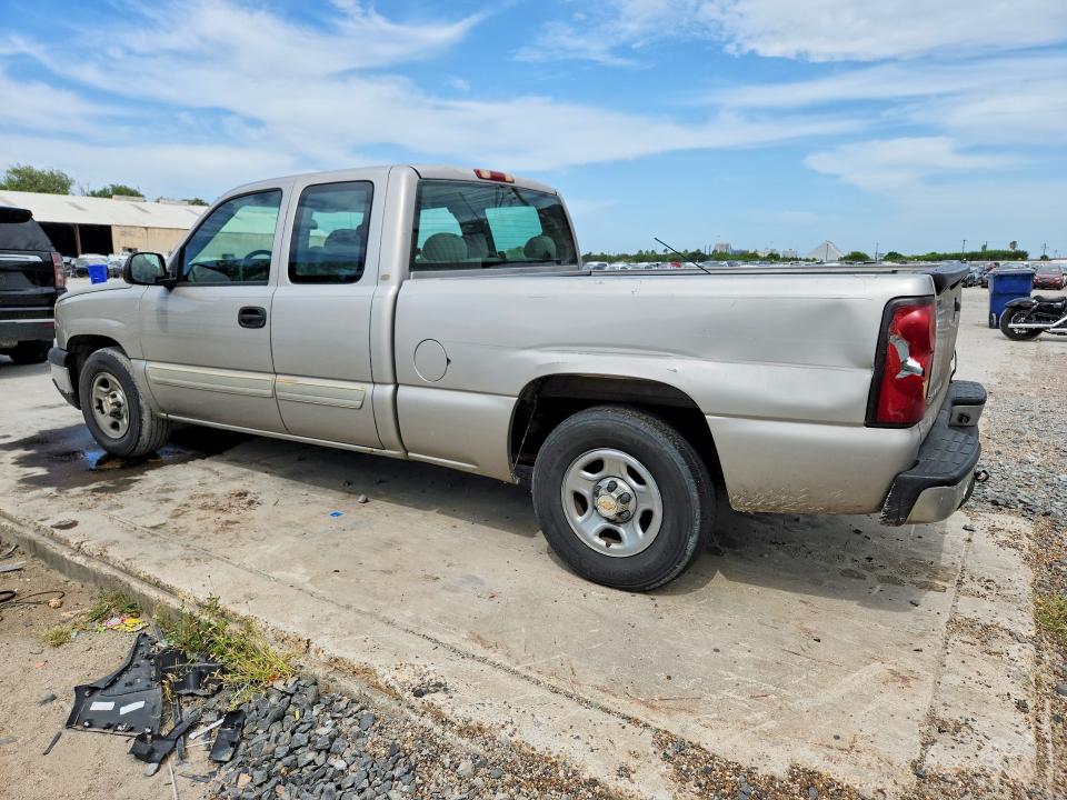 Photo 2 from auction – 2004 CHEVROLET SILVERADO with VIN 2GCEC19V641198790