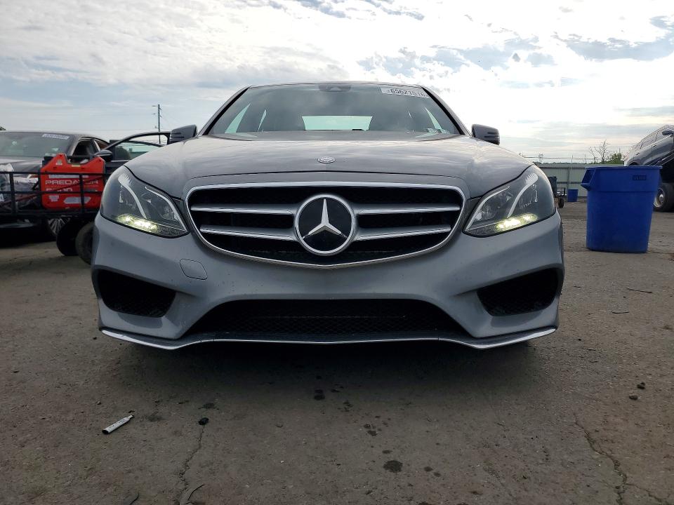 Photo 5 from auction – 2023 MERCEDES-BENZ E with VIN WDDHF8JB4FB104400