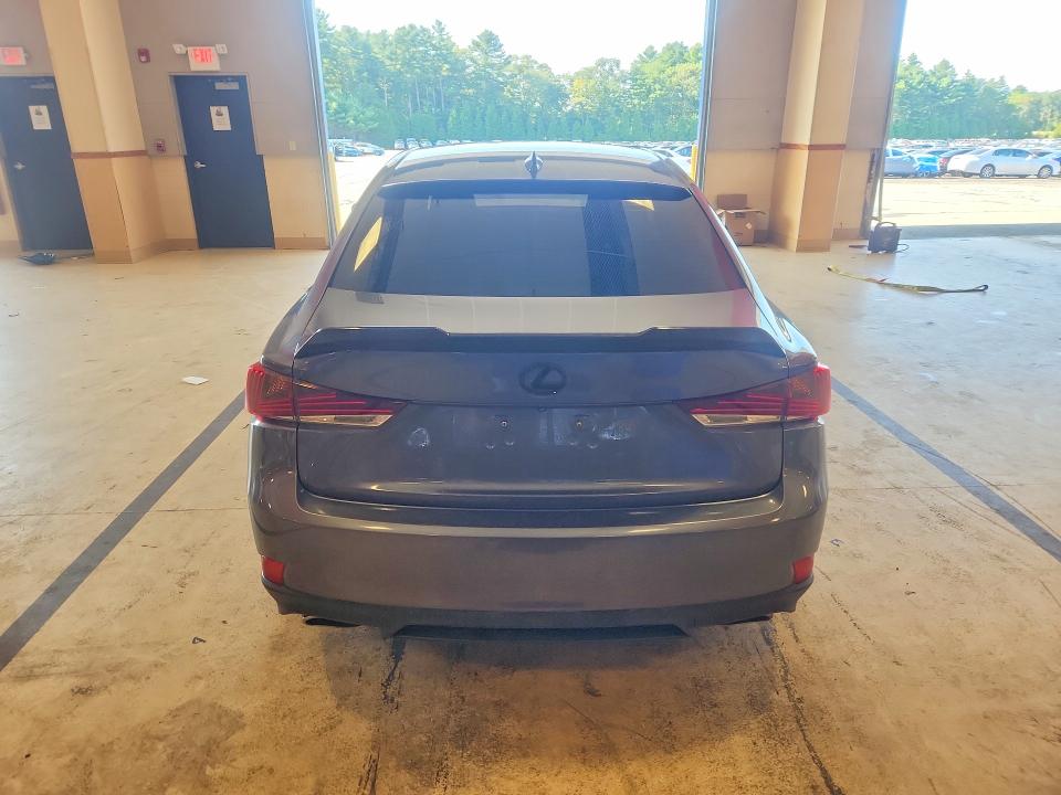 Photo 6 from auction – 2019 LEXUS IS with VIN JTHC81D21K5036095