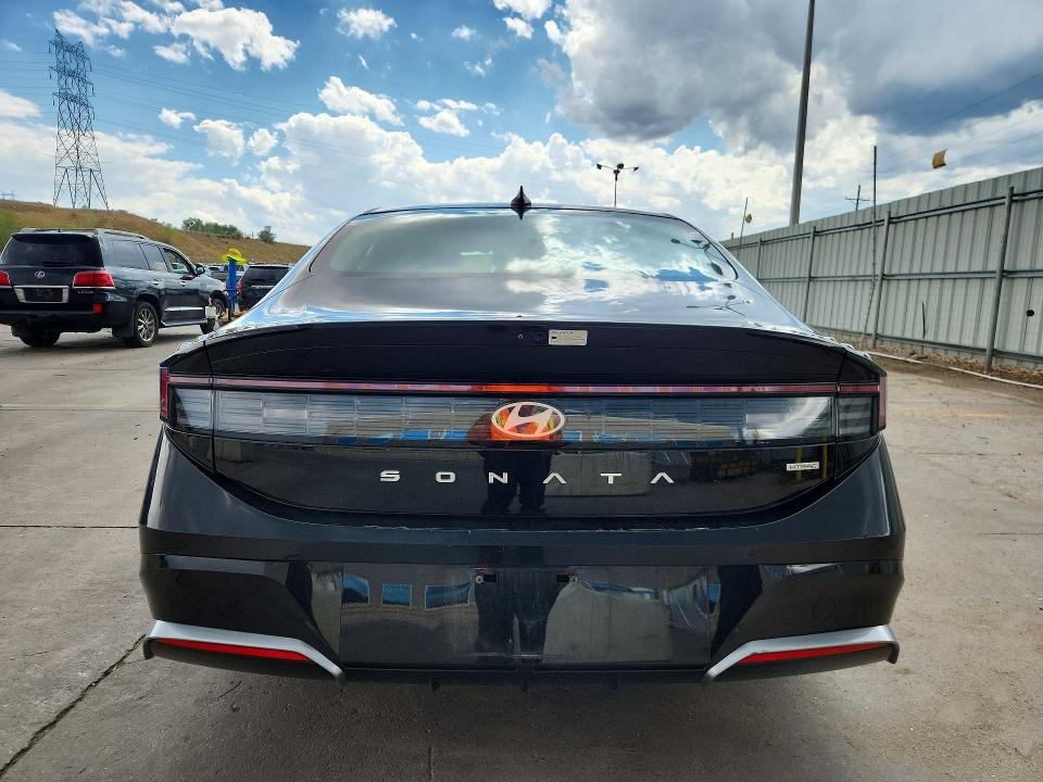 Photo 6 from auction – 2025 HYUNDAI SONATA with VIN KMHL64JA8SA473745