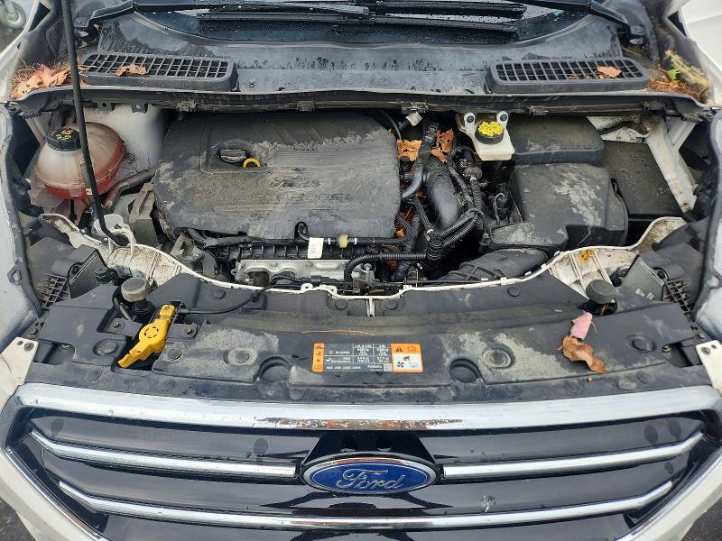 Photo 11 from auction – 2018 FORD ESCAPE with VIN 1FMCU9GD4JUD53197