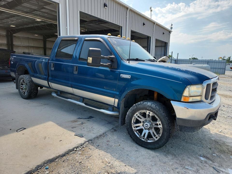 Photo 4 from auction – 2002 FORD F350 with VIN 1FTSW31F82EC03851