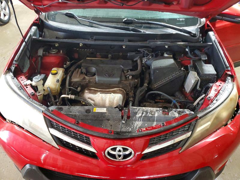 Photo 12 from auction – 2014 TOYOTA RAV4 with VIN 2T3DFREV8EW162423