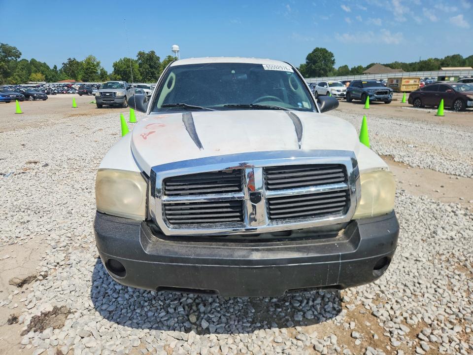 Photo 5 from auction – 2005 DODGE DAKOTA with VIN 1D7HE48NX5S244462