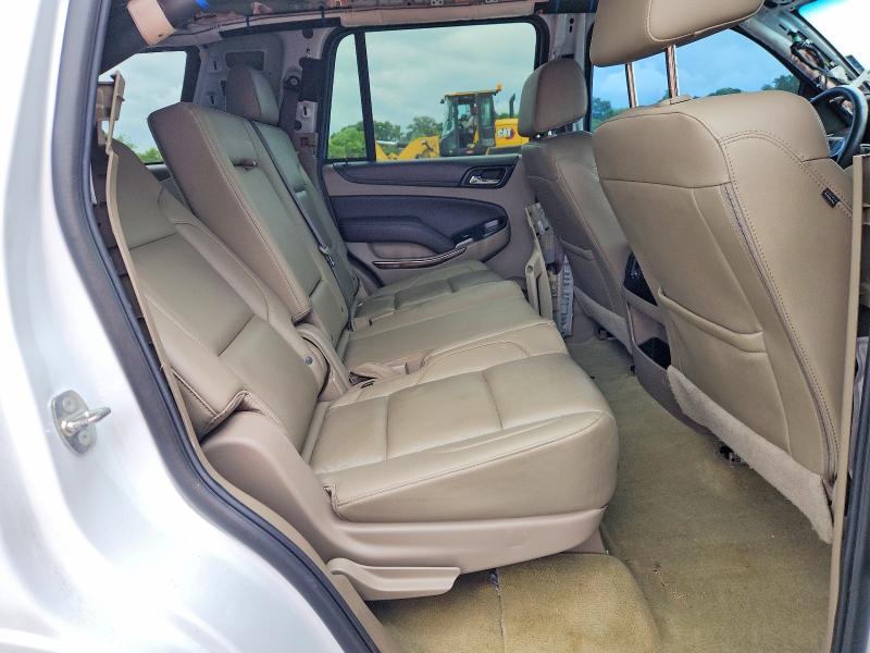 Photo 11 from auction – 2018 CHEVROLET TAHOE with VIN 1GNSCBKC6JR105178