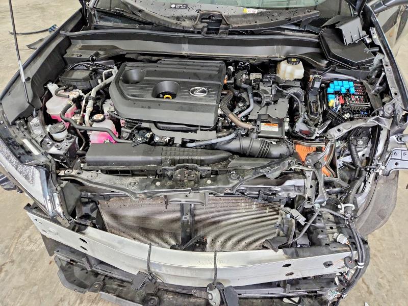 Photo 11 from auction – 2025 LEXUS UX 300H with VIN JTHUCJDH6S2005711