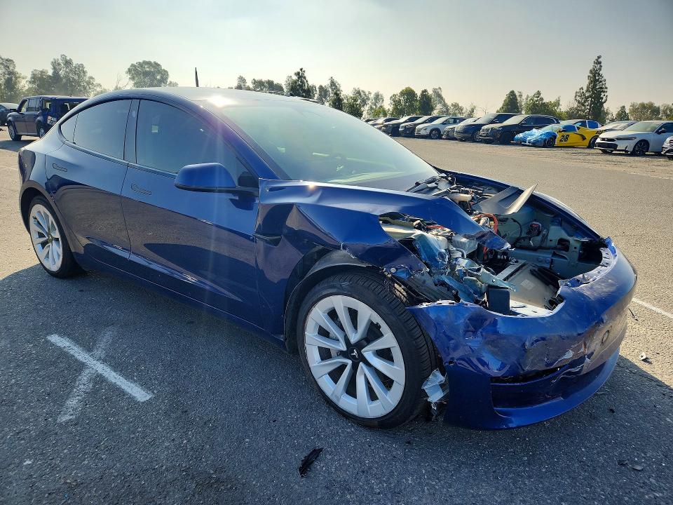 صورة رقم 4 من المزاد - 2022 TESLA MODEL 3 مع VIN 5YJ3E1EB2NF264442