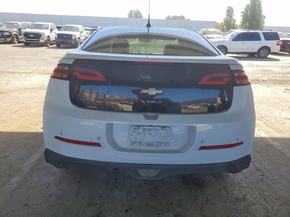 Photo 6 from auction – 2012 CHEVROLET VOLT with VIN 1G1RD6E40CU102382