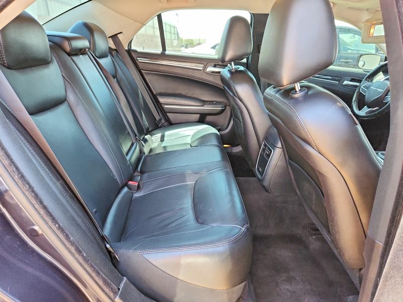 Photo 10 from auction – 2017 CHRYSLER 300 with VIN 2C3CCAAG0HH646897