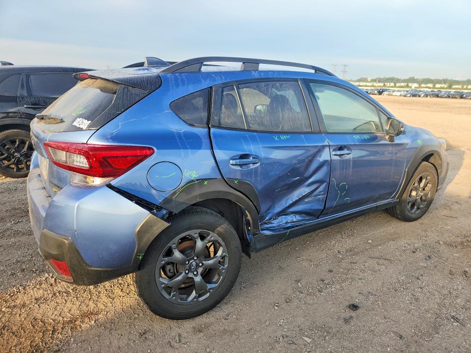 Photo 3 from auction – 2023 SUBARU CROSSTREK with VIN JF2GTHSC6PH249475