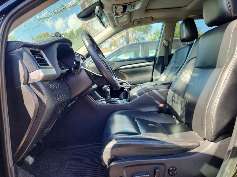 Photo 7 from auction – 2019 TOYOTA HIGHLANDER with VIN 5TDJZRFH3KS569954