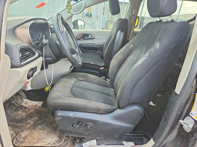 Photo 7 from auction – 2020 CHRYSLER VOYAGER with VIN 2C4RC1CG5LR134543