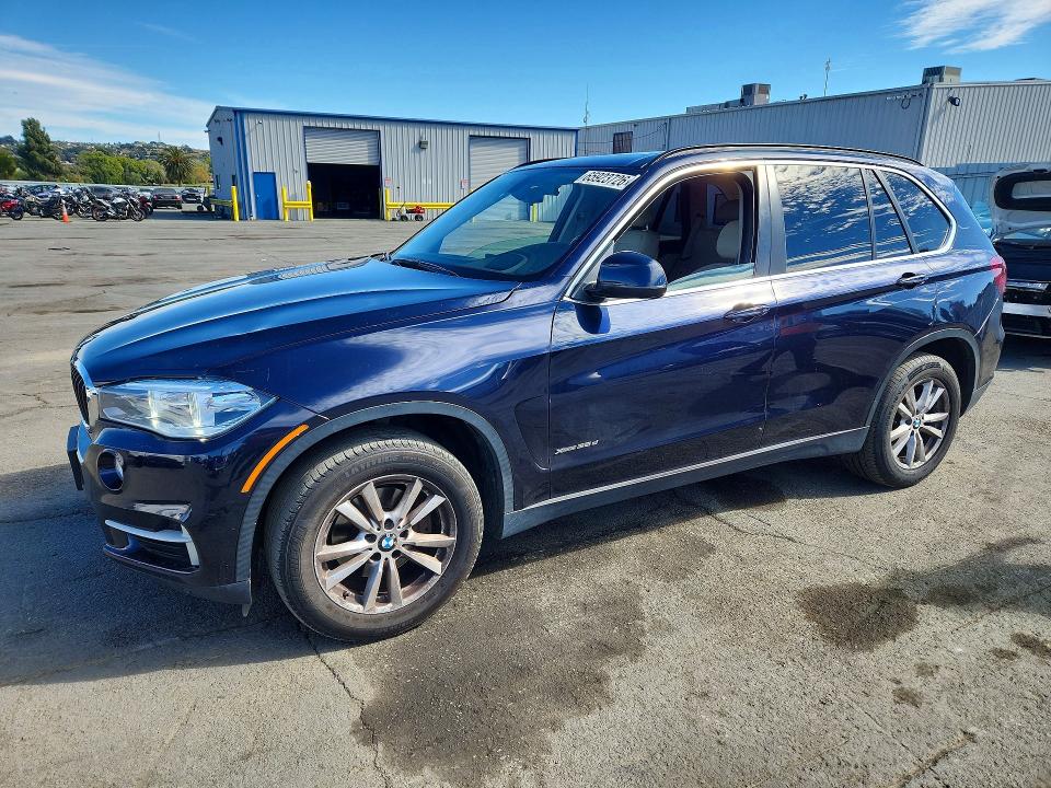 BMW X5 2015 with VIN 5UXKS4C58F0N07866 - Photo from auction