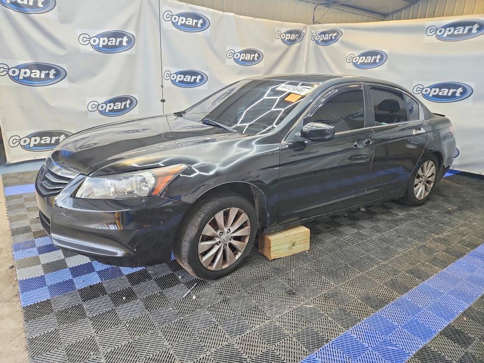 HONDA ACCORD 2008 with VIN 1HGCP36898A060535 - Photo from auction