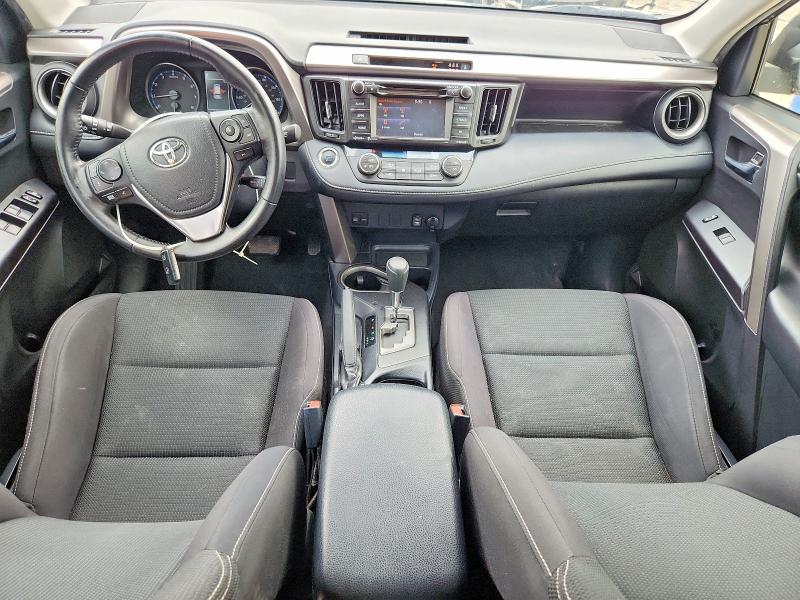Photo 8 from auction – 2018 TOYOTA RAV4 with VIN JTMWFREV1JJ201516