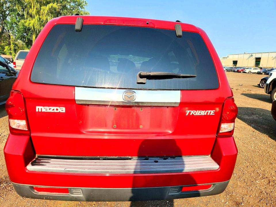 Photo 6 from auction – 2008 MAZDA TRIBUTE with VIN 4F2CZ92Z98KM32184