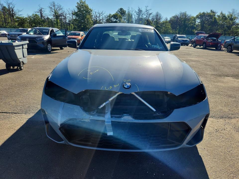 Photo 5 from auction – 2025 BMW 330XI with VIN 3MW89CW08S8F21944