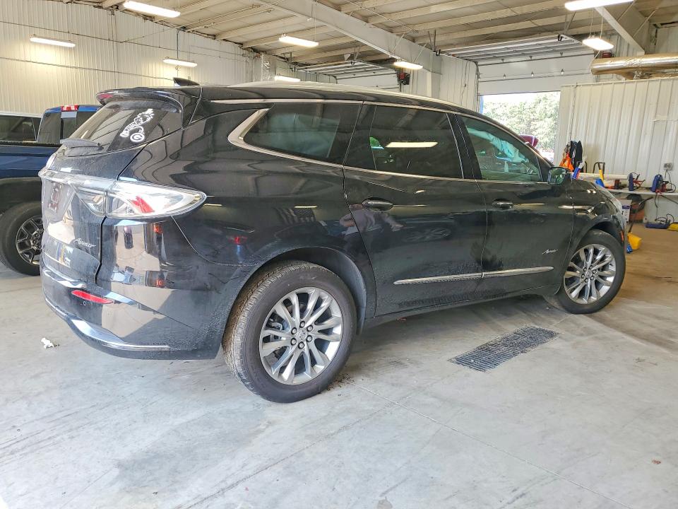 Photo 3 from auction – 2024 BUICK ENCLAVE with VIN 5GAEVCKW9RJ118468