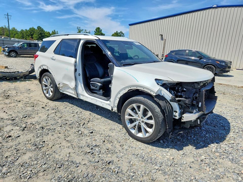 Photo 4 from auction – 2023 FORD EXPLORER with VIN 1FM5K8HC6PGA99885