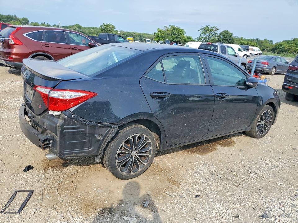 Photo 3 from auction – 2016 TOYOTA COROLLA with VIN 5YFBURHE9GP412760