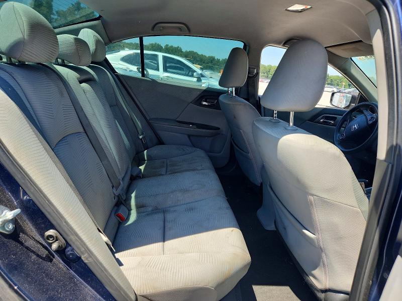 Photo 10 from auction – 2015 HONDA ACCORD with VIN 1HGCR2F37FA215640