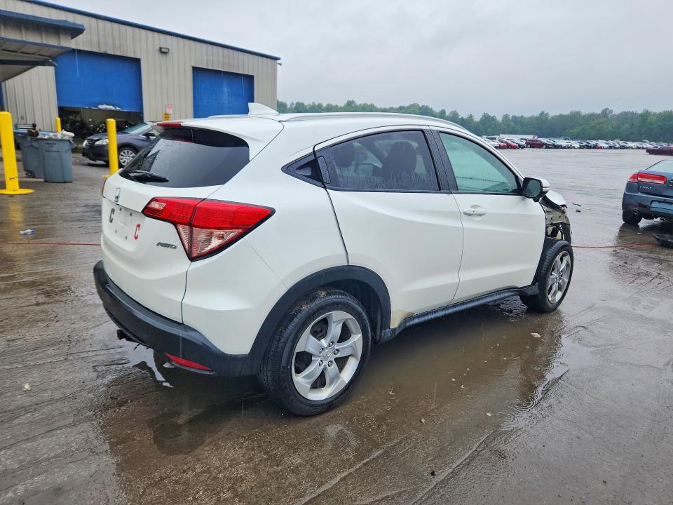Photo 3 from auction – 2016 HONDA HR-V with VIN 3CZRU6H77GM701636