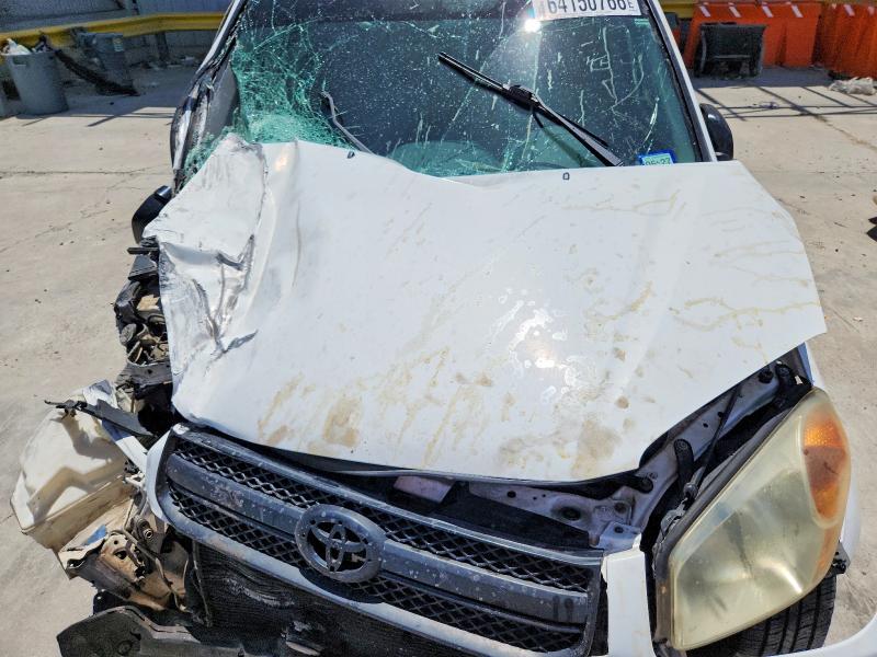 صورة رقم 11 من المزاد - 2004 TOYOTA RAV4 مع VIN JTEGD20V240023968