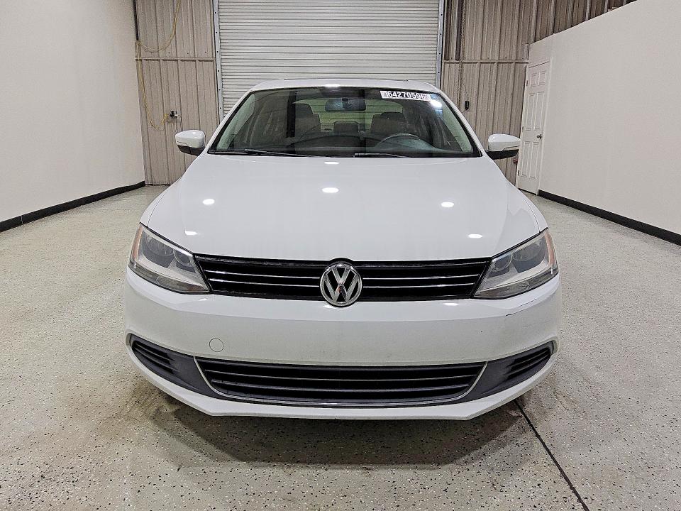 Photo 5 from auction – 2014 VOLKSWAGEN JETTA with VIN 3VWD07AJ6EM309216
