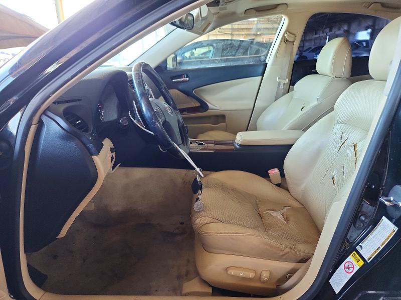 Photo 7 from auction – 2006 LEXUS IS with VIN JTHBK262065023196