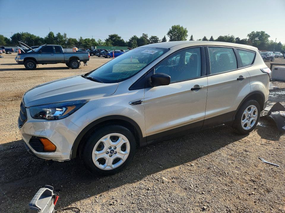 FORD ESCAPE 2018 with VIN 1FMCU0F70JUD41765 - Photo from auction