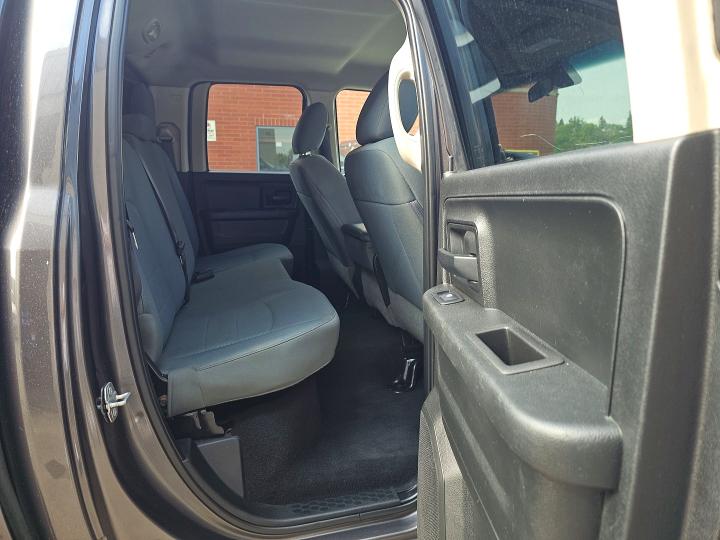 Photo 6 from auction – 2019 RAM 1500 CLASSIC with VIN 1C6RR7FT8KS580037