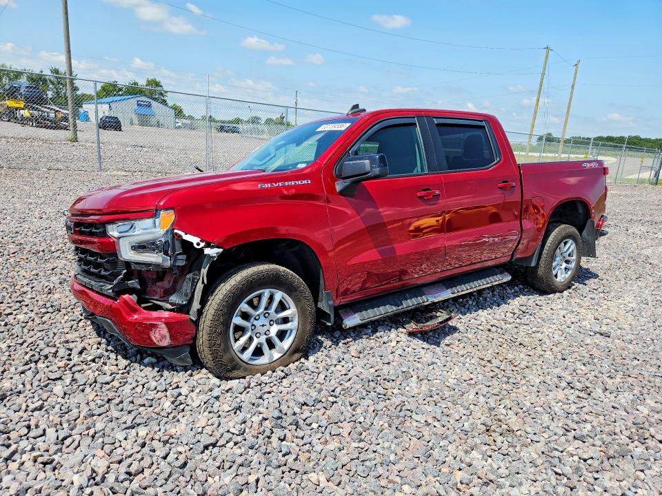 CHEVROLET SILVERADO 2022 with VIN 1GCUDEED0NZ557833 - Photo from auction