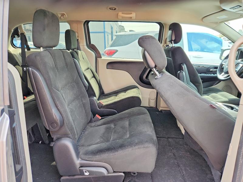 Photo 11 from auction – 2016 DODGE GRAND CARAVAN with VIN 2C4RDGCG4GR317972