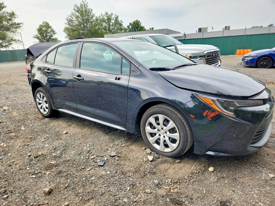 Photo 4 from auction – 2025 TOYOTA COROLLA with VIN 5YFB4MDE8SP311176