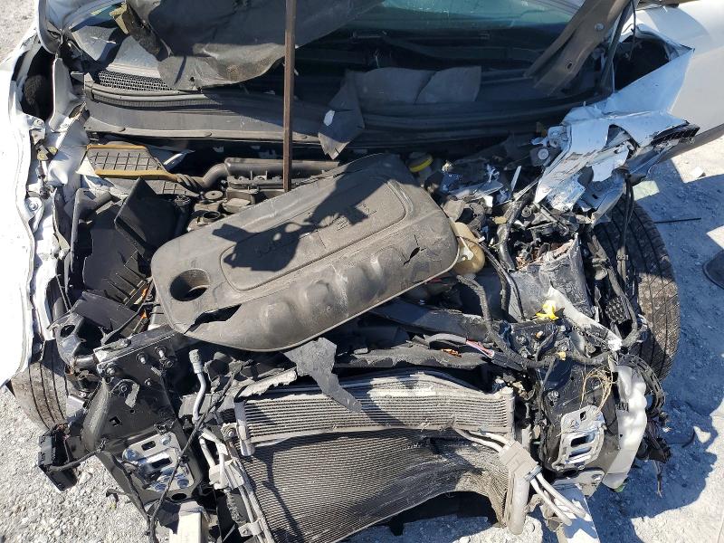 Снимка 12 от търг – 2020 JEEP CHEROKEE с VIN 1C4PJLDB5LD569769