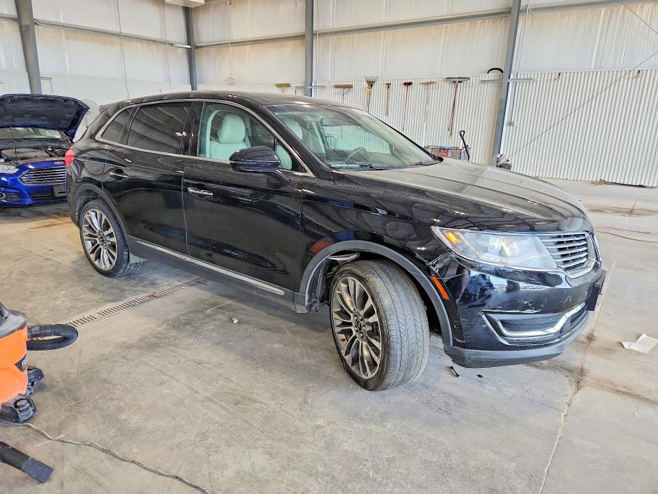 Photo 4 from auction – 2016 LINCOLN MKX with VIN 2LMTJ8LP6GBL77037