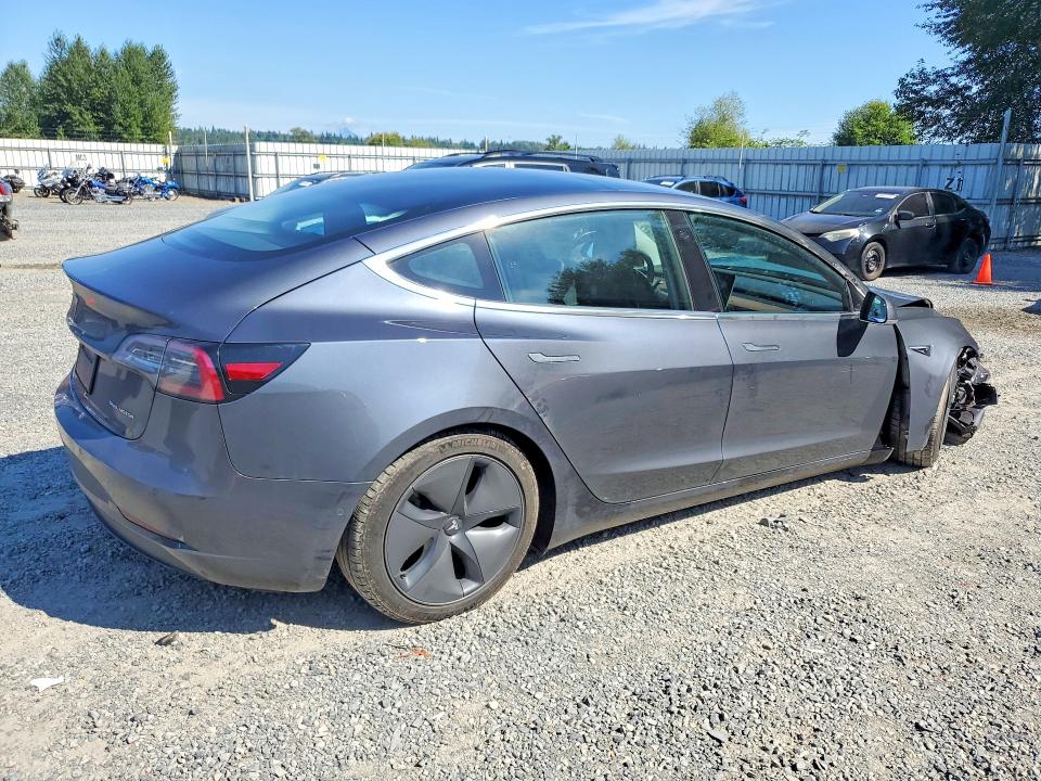 Photo 3 from auction – 2019 TESLA MODEL 3 with VIN 5YJ3E1EBXKF495696
