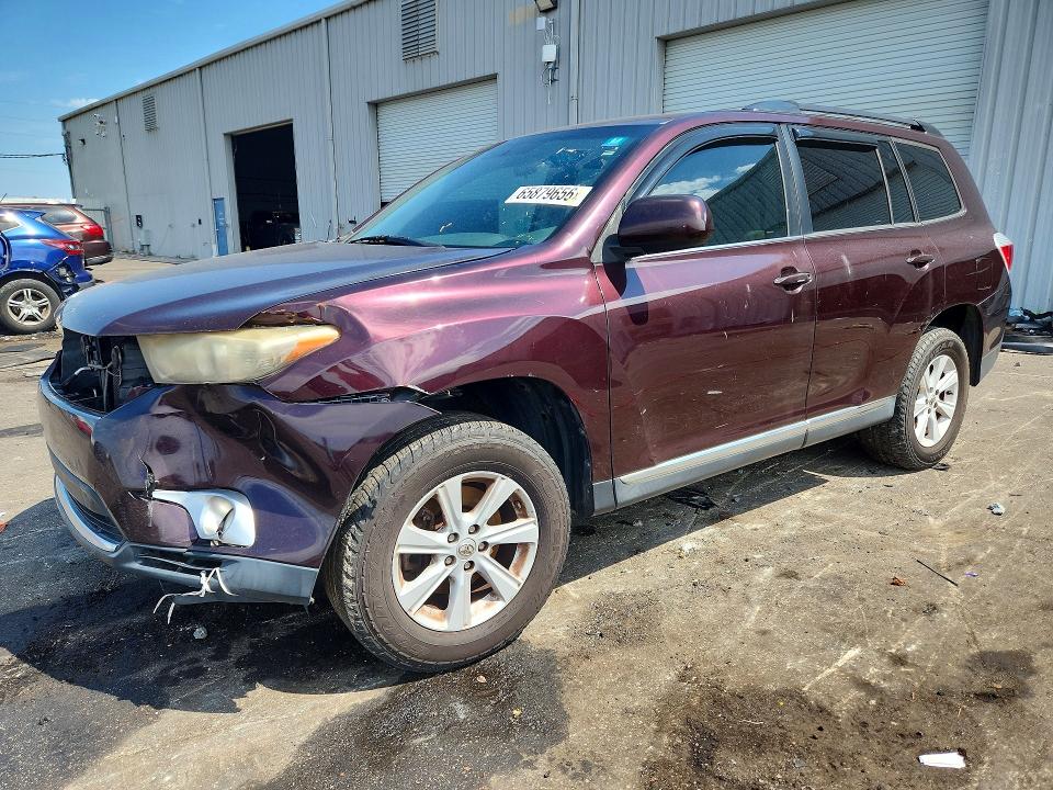 2013 TOYOTA HIGHLANDER - Търг №65879656