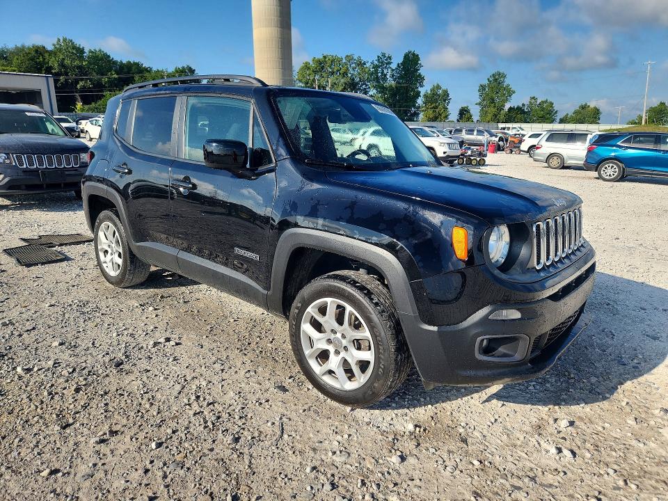 Photo 4 from auction – 2017 JEEP RENEGADE with VIN ZACCJBBBXHPF85678